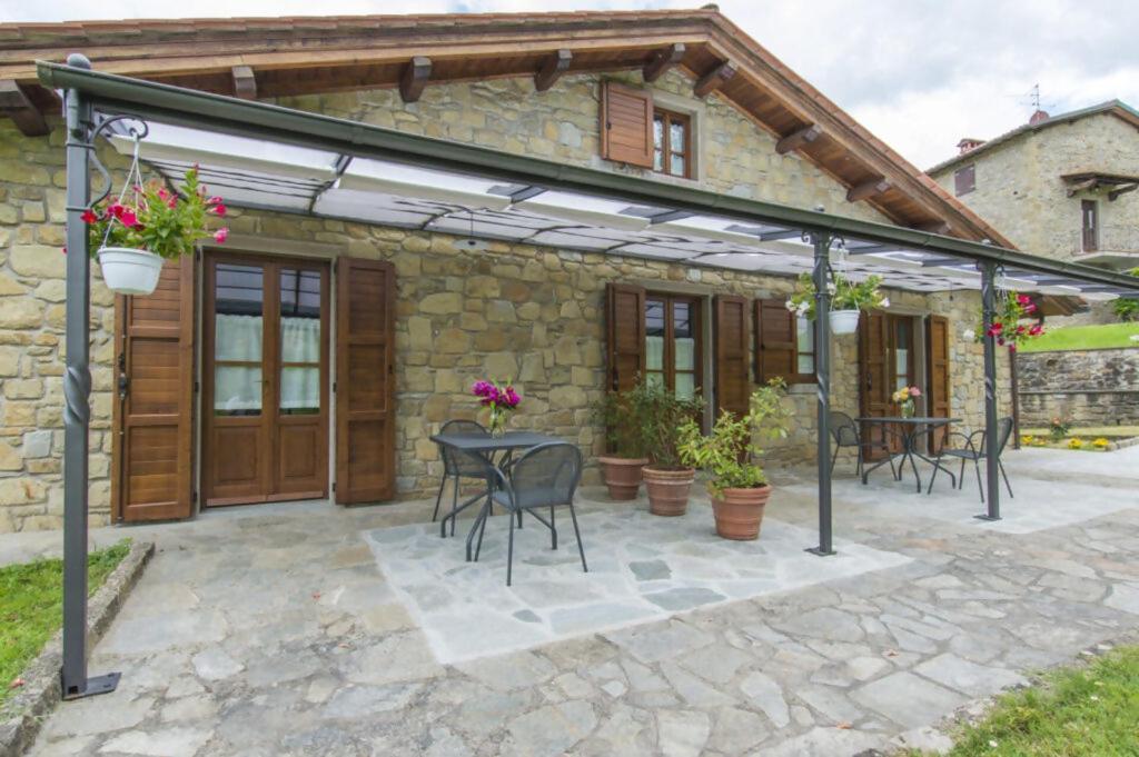 Agriturismo Podere La Casaccia بوبّي المظهر الخارجي الصورة